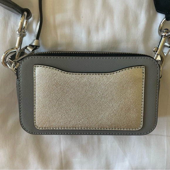 Marc Jacobs The Snapshot - Wolf Grey Multi - Picture 7 of 13